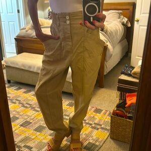Free people, paper bag style pants, size small 100% cotton excellent condition!